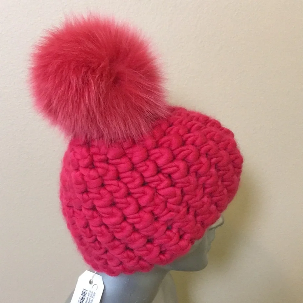 Mischa Lampert beanie pomster + candy coral xl pom